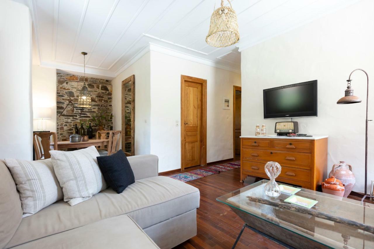 Villa Of The Old Olive Oil Factory Agios Konstantinos  ภายนอก รูปภาพ