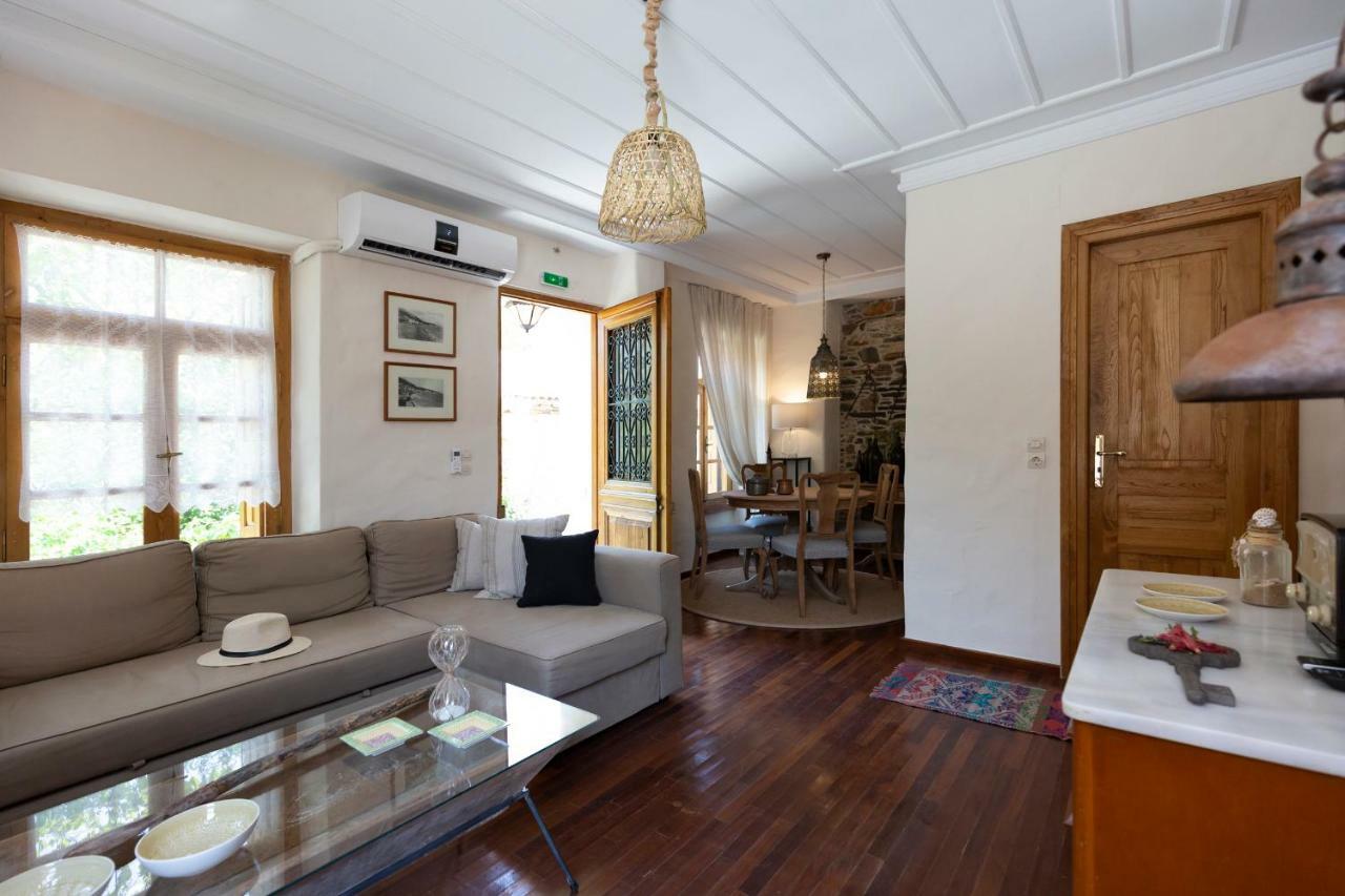 Villa Of The Old Olive Oil Factory Agios Konstantinos  ภายนอก รูปภาพ